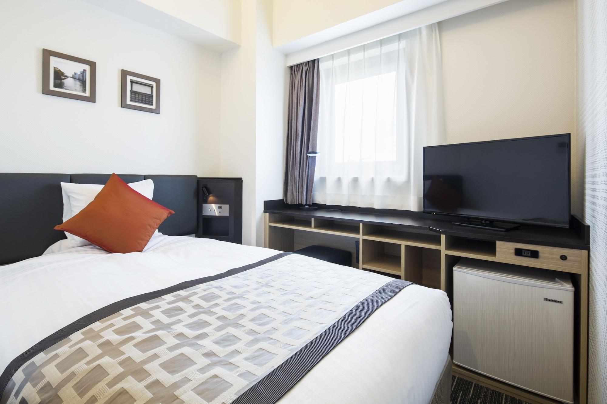 Hotel Mystays Shin Osaka Conference Center Екстериор снимка